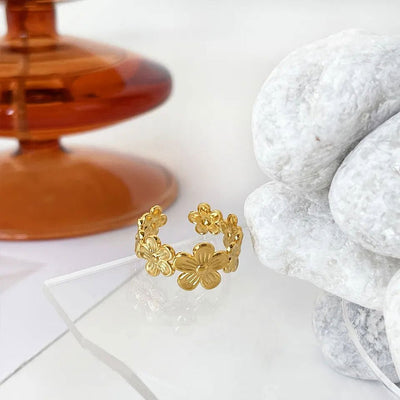 Thalireine | 18K Gold Ring