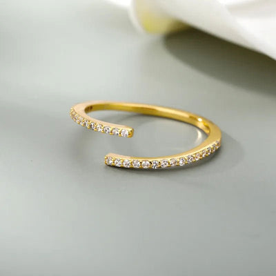Eliandrea | Classic Ring in 18K Gold Zirconia