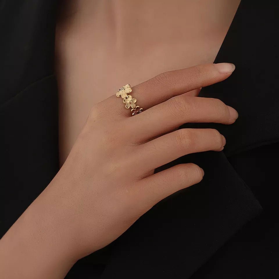 Thalireine | 18K Gold Ring