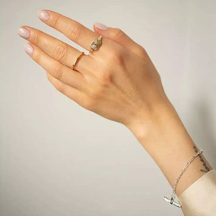 Aurizette | Sunray Ring in 18K Gold