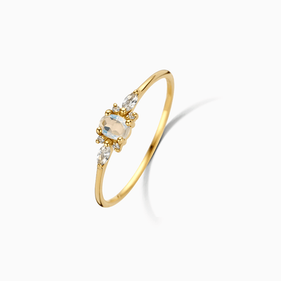 Lioravelle | Purple Diamond Ring in 18k Gold