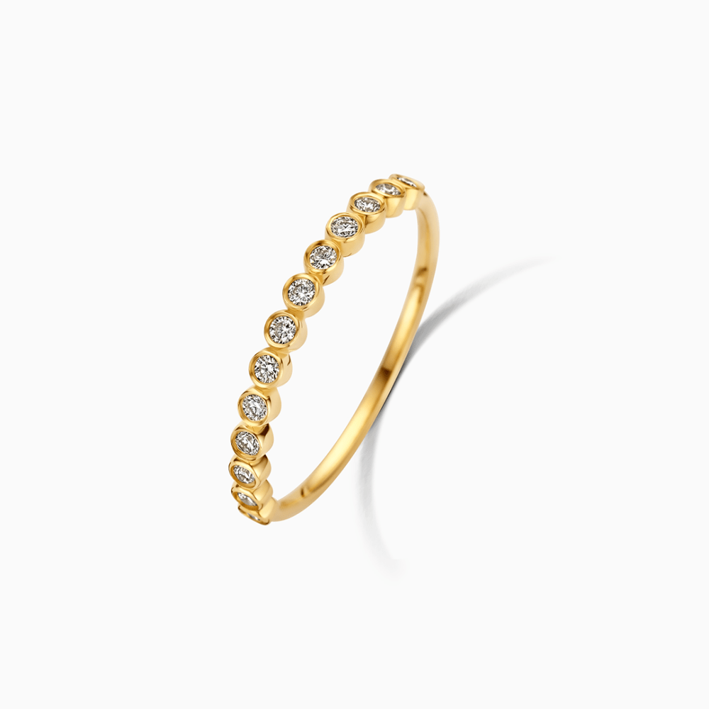 Isavianne | 18K Gold Diamond Ring