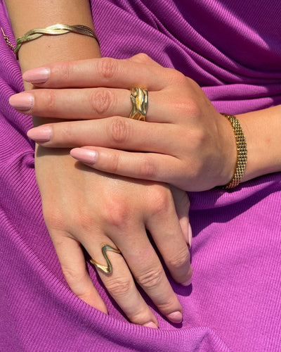 Jaylinette | Large Ring in 18K Gold