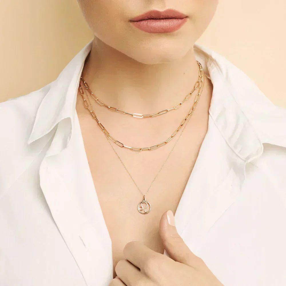 Rosalyette | Zodiac Sign Necklace in 18k Gold