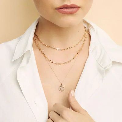 Rosalyette | Zodiac Sign Necklace in 18k Gold