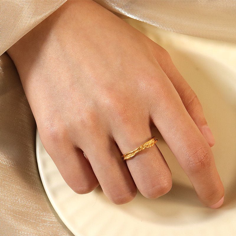 Zianaleigh | 18K Gold Ring
