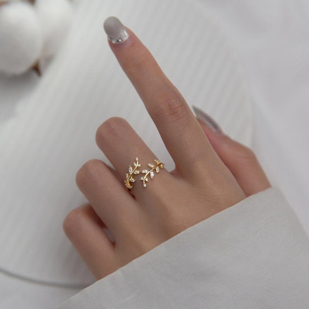 Kaelirisse | 18K Gold Zirconia Ring