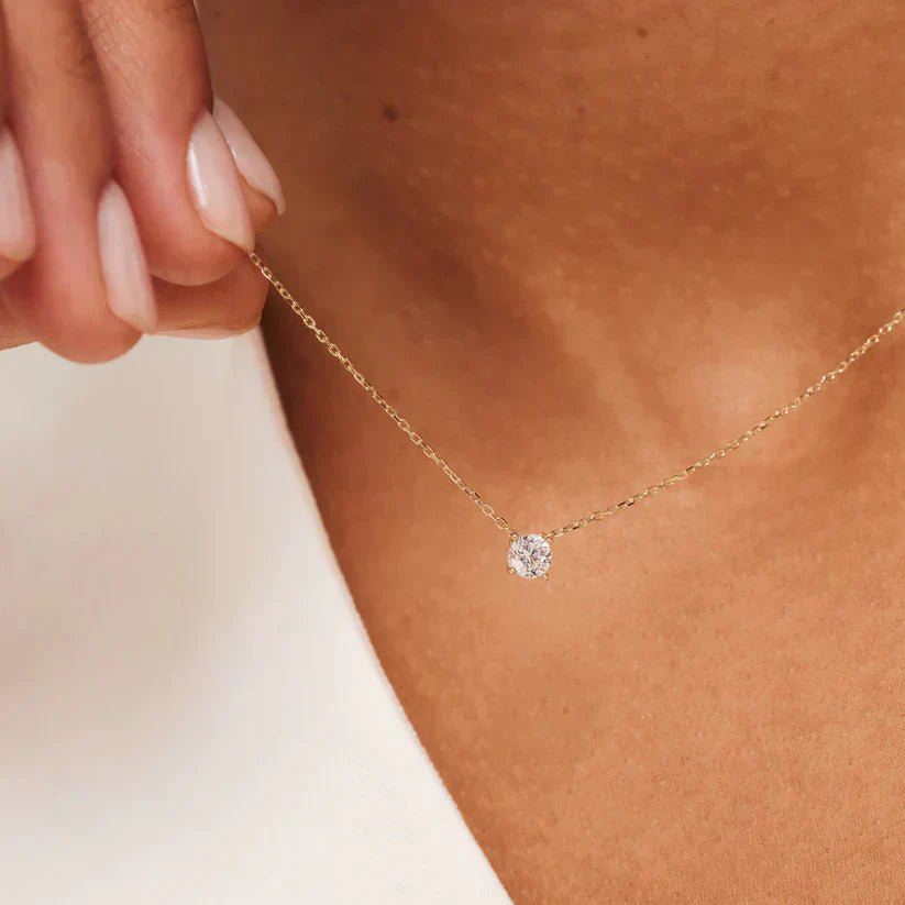 Ysavienna | Moissanite Stone Necklace in 14k Gold