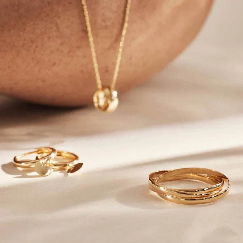 Isandrielle | 18k Gold Ring